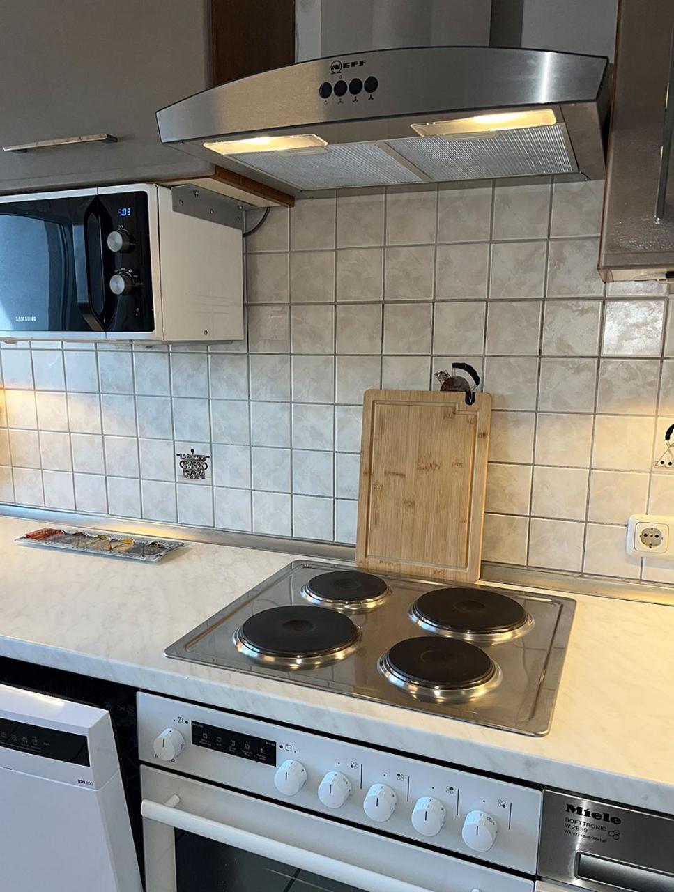 Ferienwohnung Goodtimes Hausen Uber Aar Bagian luar foto