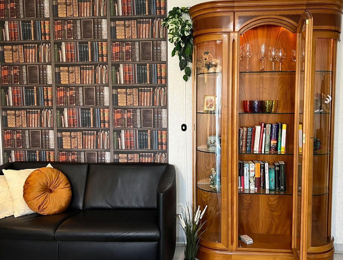 Ferienwohnung Goodtimes Hausen Uber Aar Bagian luar foto